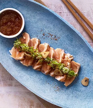 Pikante biter stekt laks med ponzu
