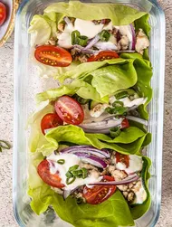Salatwraps med kalkun og dressing