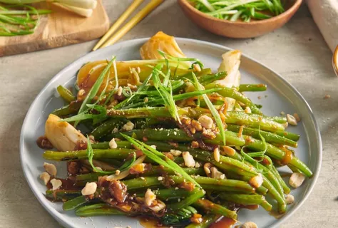 Wokstekte brekkbønner