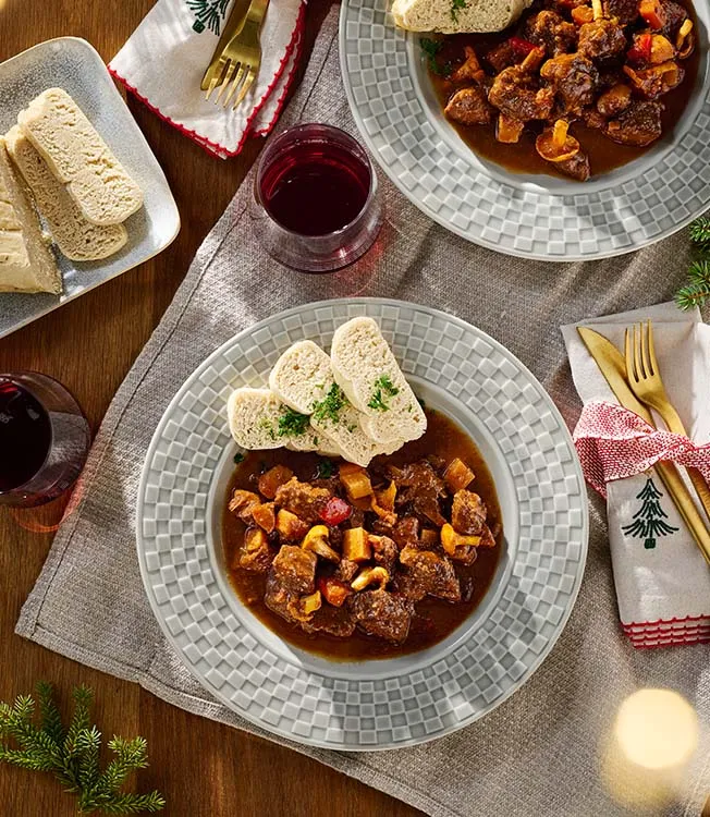 Bøhmisk hjortegulasj med sopp