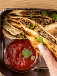 Quesadilla med kjøttdeig og sopp