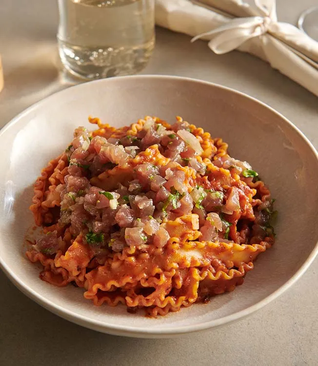 Mafaldine med tunfisk tartar og chipotlesaus