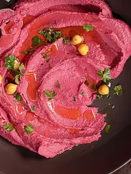 Enkel rødbetehummus