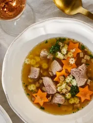Festsuppe fra Bøhmen med soyasaus