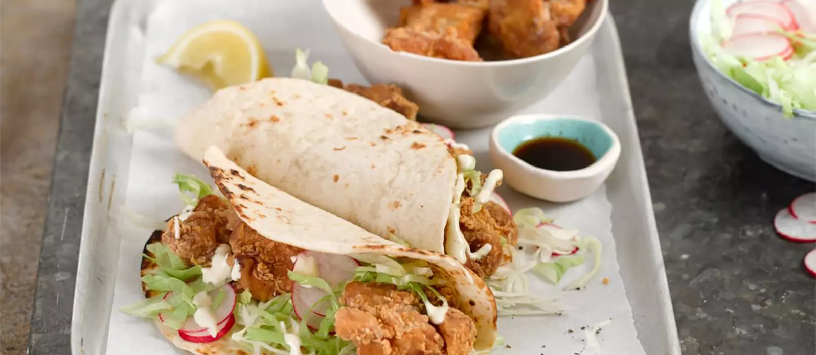 Karaage (stekt kylling) tacos med sitrusmajones Kikkoman