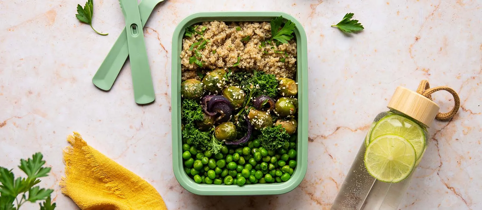 Grønnsaker glasert i tahinisoya & quinoa